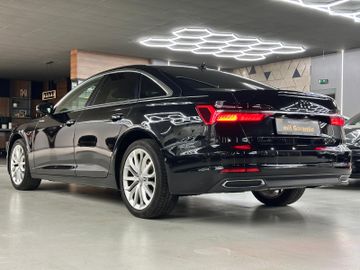 Audi A6 - 6