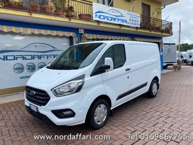 Ford FORD Transit Custom 320 2.0 EcoBlue 130 PC Furgo