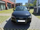 Audi A1 1.4 TFSI Attraction Sportback Attraction - Audi A1: Schiebedach