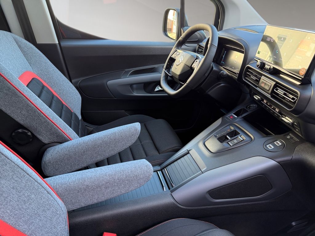 Fahrzeugabbildung Citroën Berlingo M BlueHDi 130 EAT8 MAX