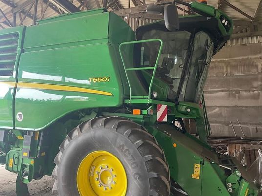 John Deere T660 i