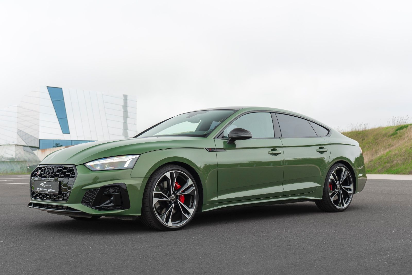 Fahrzeugabbildung Audi S5 TFSI SPORTBACK CARBON CARPLAY B&O MASSAGE 360