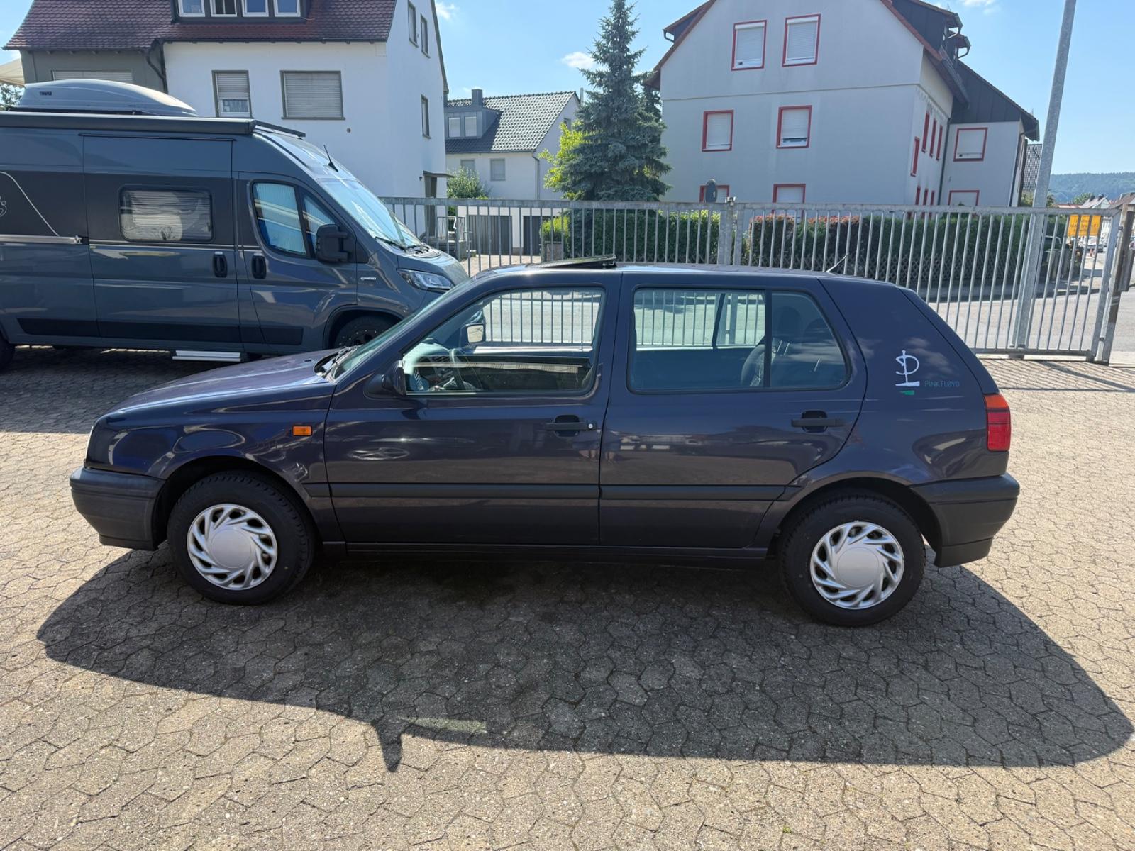 Volkswagen Golf 3 1HD, AUT.,ZV,SHD ,SERVO TÜV 6-28