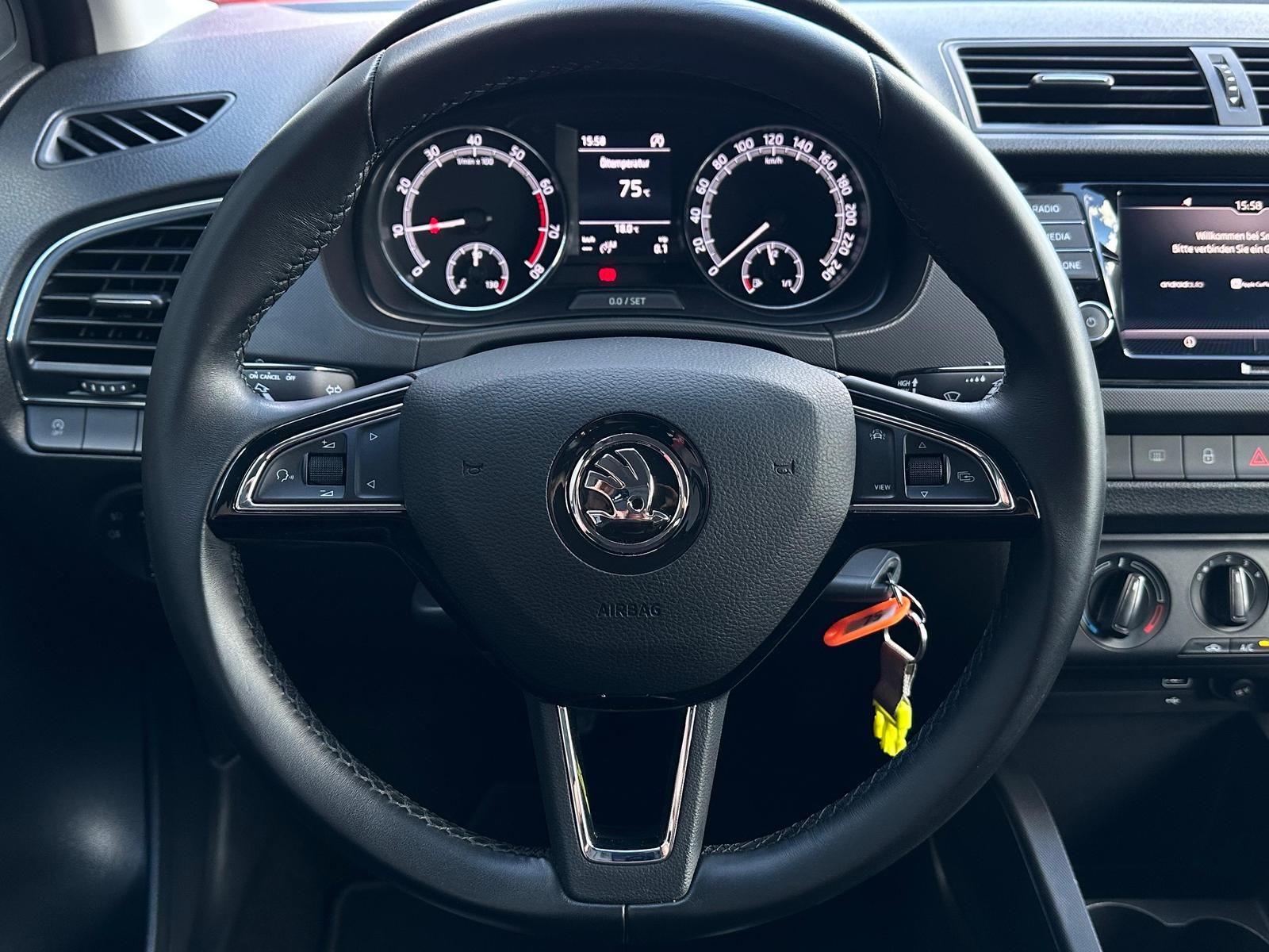 SKODA Fabia 1.0TSI AMBITION* SHZ#PDC#KLIMA#ALARM#15ALU - Image 11