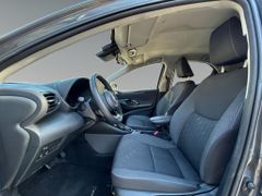 TOYOTA Yaris Hybrid 1.5 Team D *Comf.+Technik*