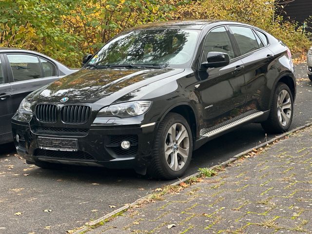 BMW X6 50i