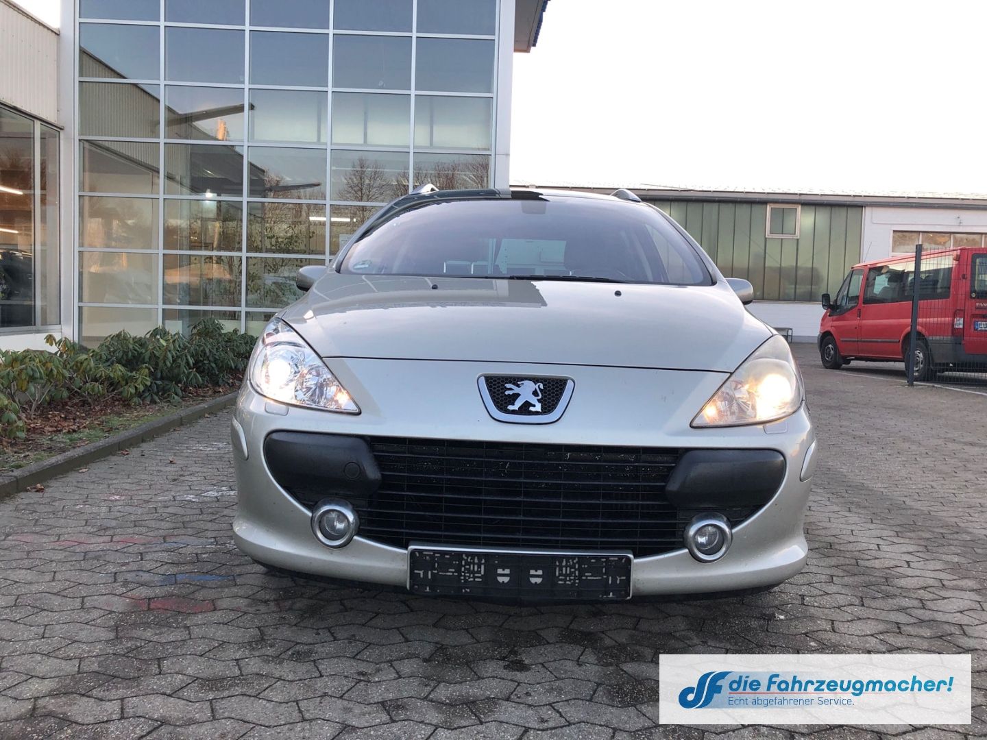 Fahrzeugabbildung Peugeot 307 SW Kombi Sport 2.0HDi 135PS*EXPORT TÜV 10/26