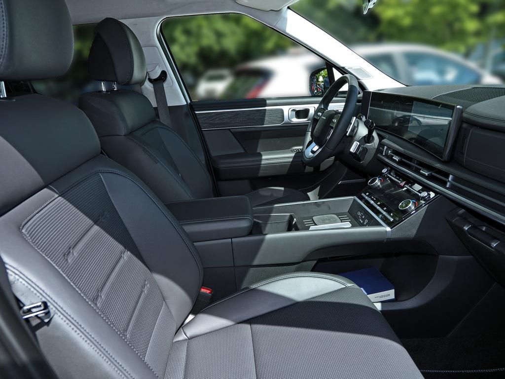 Fahrzeugabbildung Hyundai SANTA FE HEV 5-Sitzer Signature 360 4xSHZ ACC LM