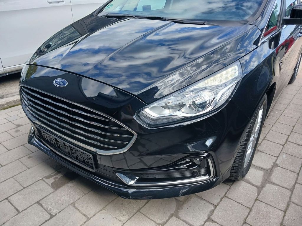 Image of Ford S-Max
