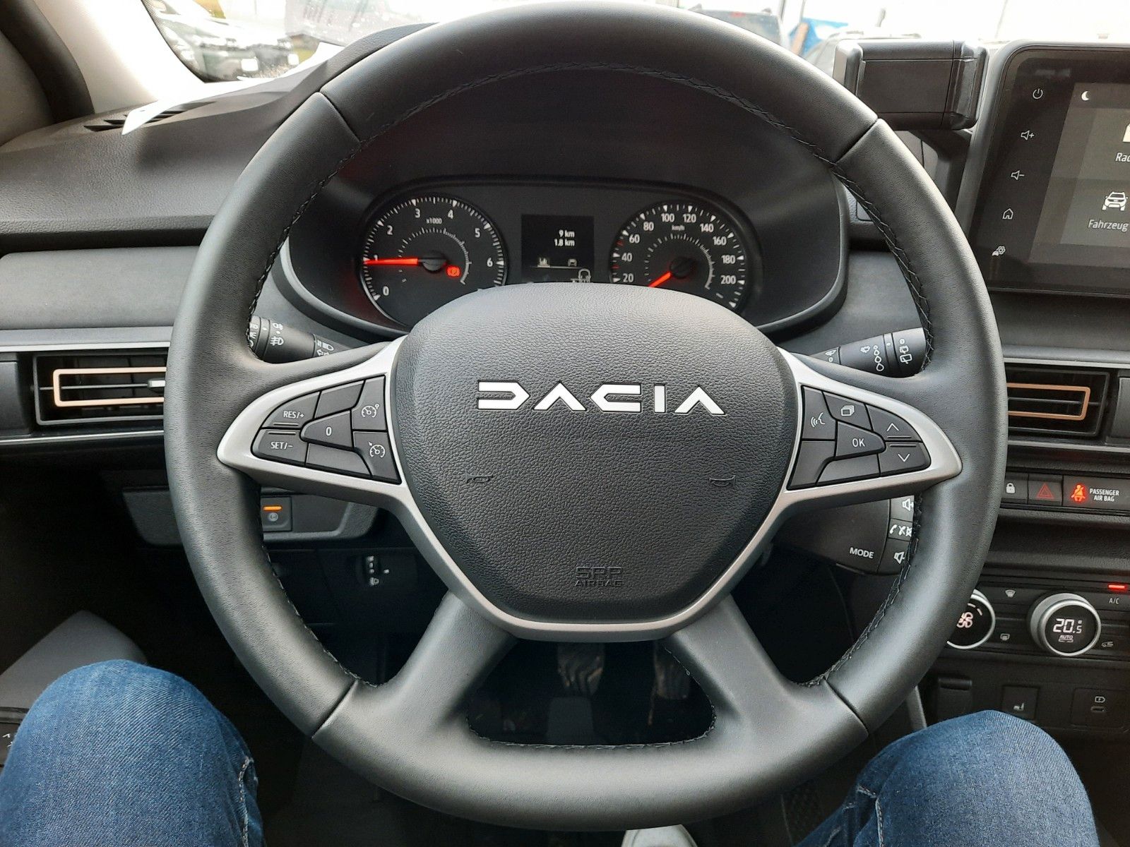 Dacia Sandero - Bild 13