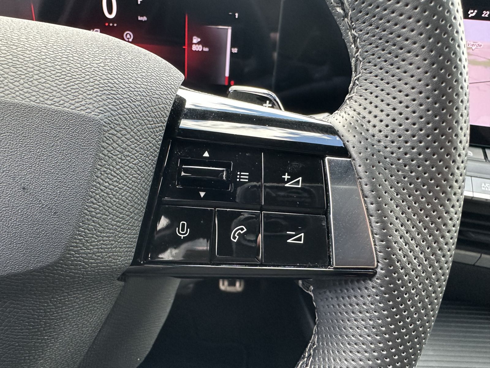 Fahrzeugabbildung Opel Astra ST 1.5 D AT GS-Line+NAV+LED+PANO+KAM+HUD