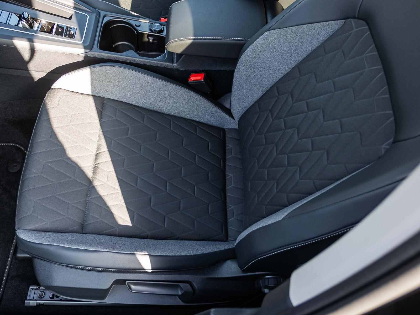 Volkswagen Golf VIII 1.5 TSI DSG "Goal" Navi LED ACC EPH Si, миниатюра 7