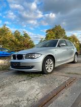 BMW 1er 120i - BMW 120: 1er 120i