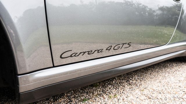 Fahrzeugabbildung Porsche 997 Carrera 4 GTS Cabriolet/Deutsch/Approved/Top
