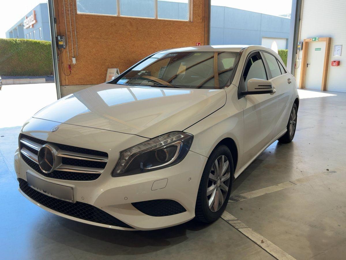 Mercedes-Benz A 200 Urban Bi-Xenon NAVI KAMERA PDC SHZ EU6