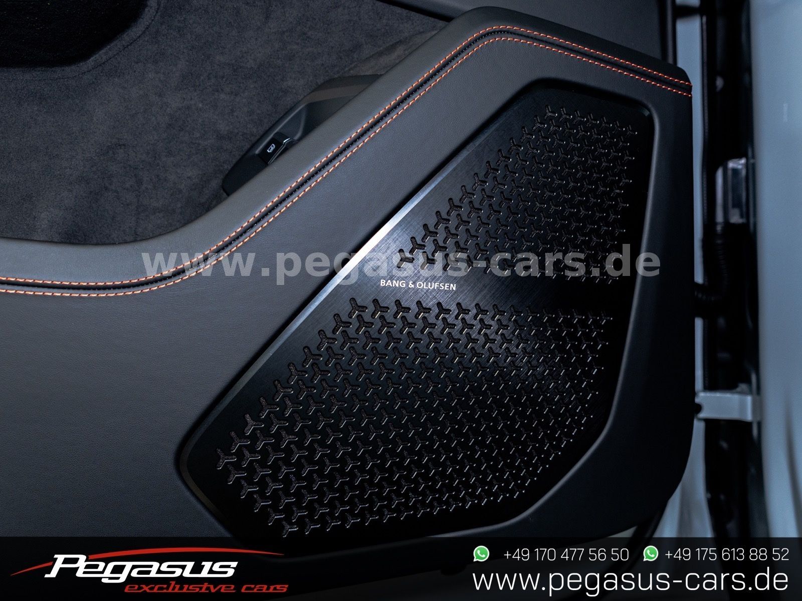 LAMBORGHINI Urus - 32