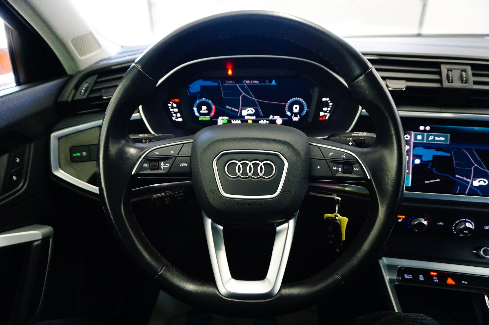 Audi Q3 Sportback 35 TDI*Automatik*NAVI*LED*1 HAND foto 16