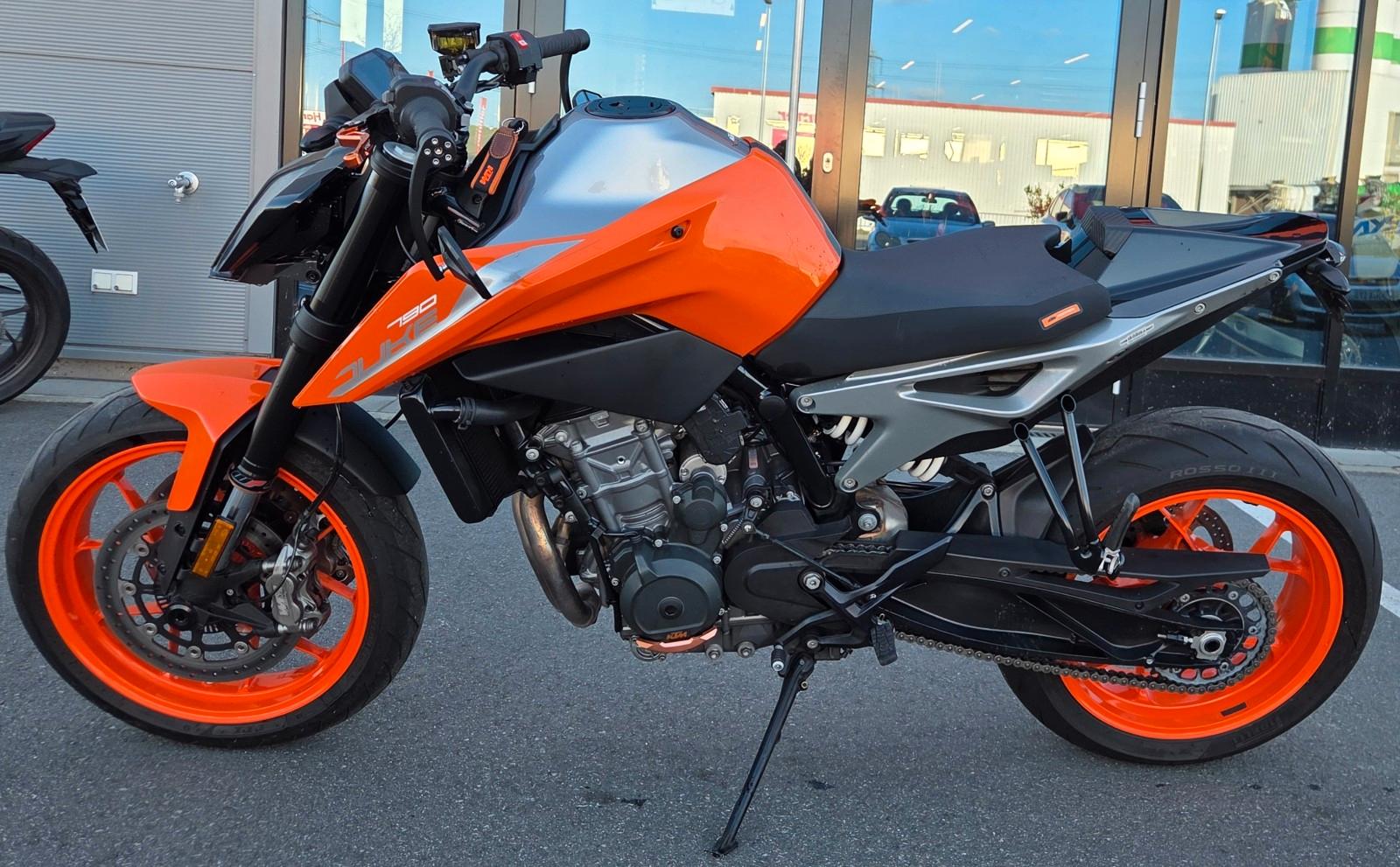 KTM 790 Duke