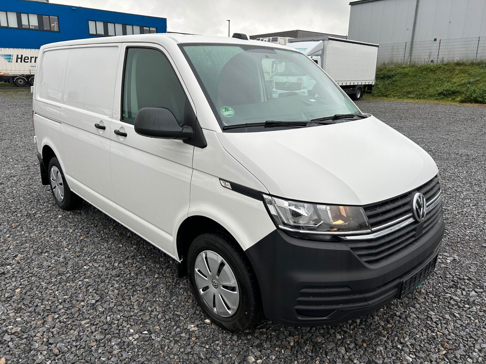 Fahrzeugabbildung Volkswagen T6.1 Transporter 2,0 TDI   Klima  Flügeltüren