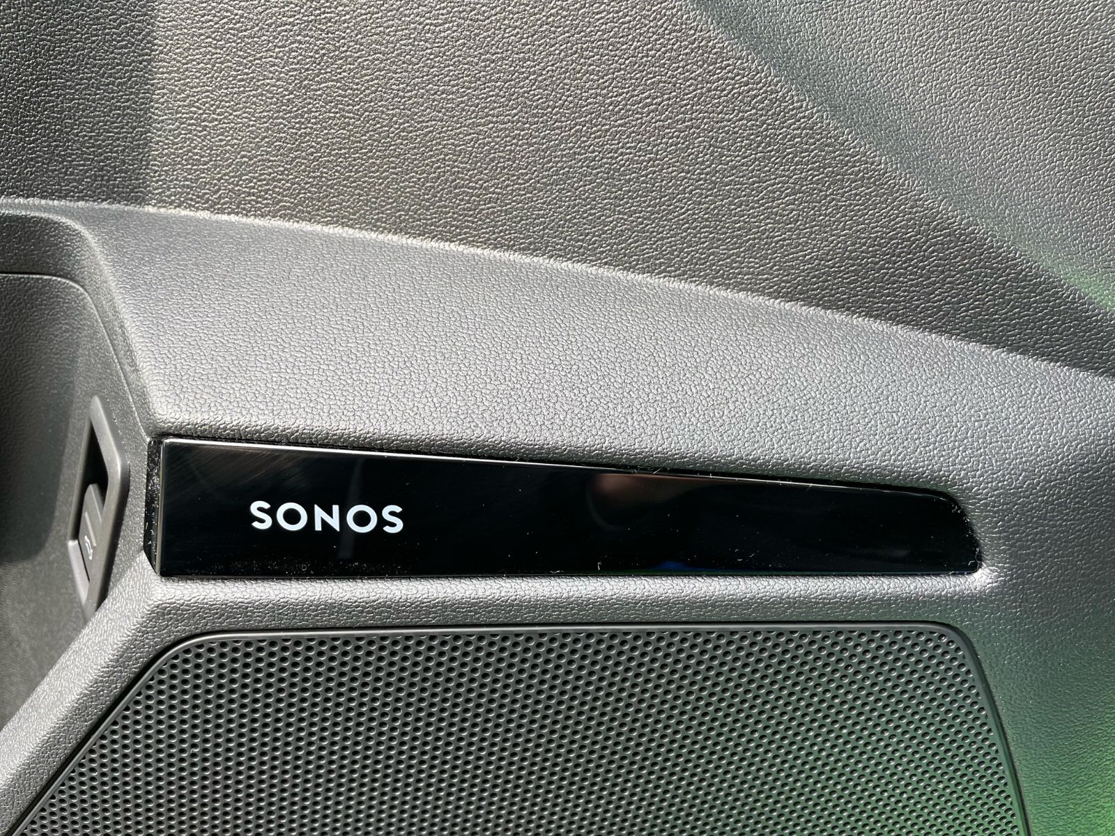 Fahrzeugabbildung Audi RS3 SB Facelift |Matrix|ACC|Sonos|RS-Schalen|HUD