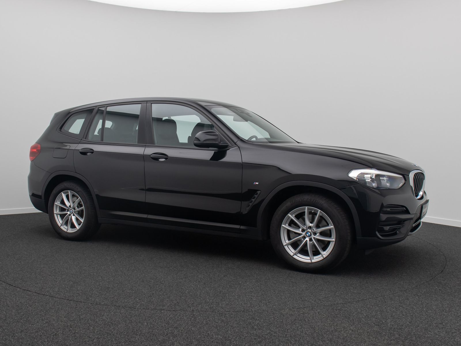 Fahrzeugabbildung BMW X3 xD20d PDC CockpiPlus Sportsitz LED 18Zoll
