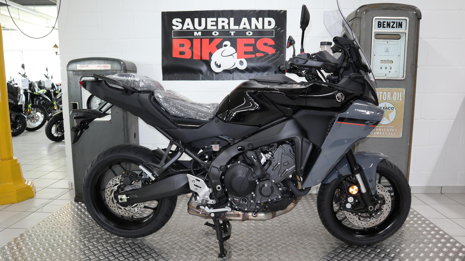 Yamaha Tracer 9 Y-AMT