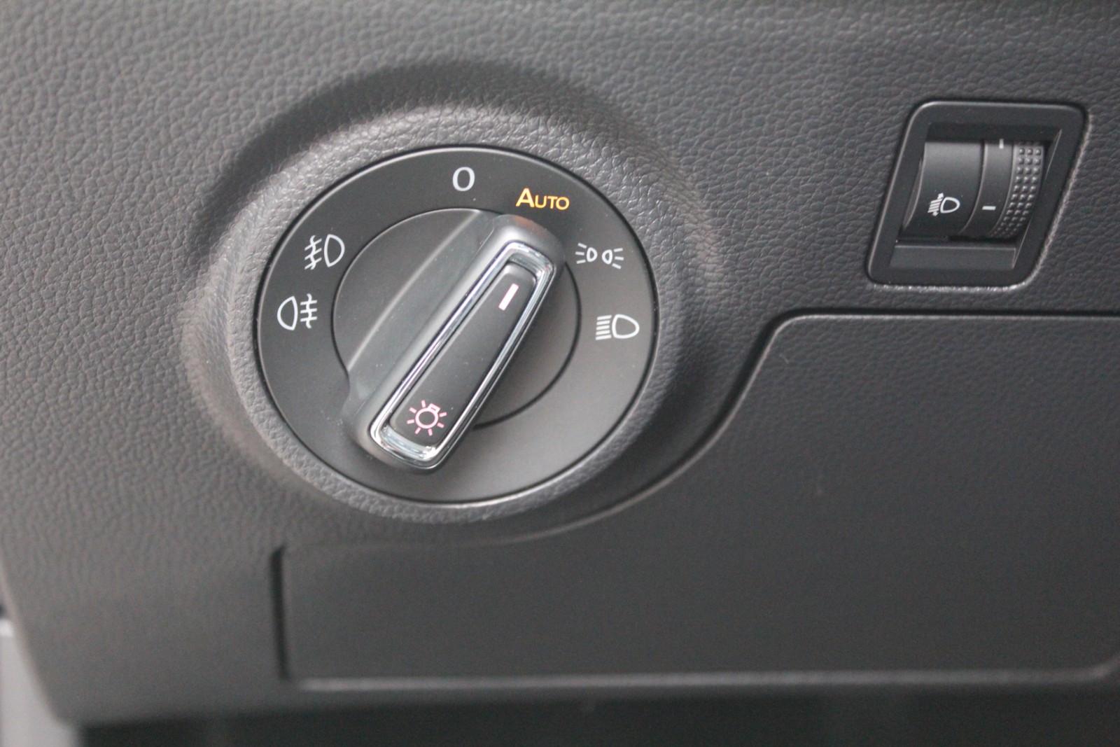 Seat Arona FR/Sportpaket/AHK/SHZ/PDC Kamera Garantie