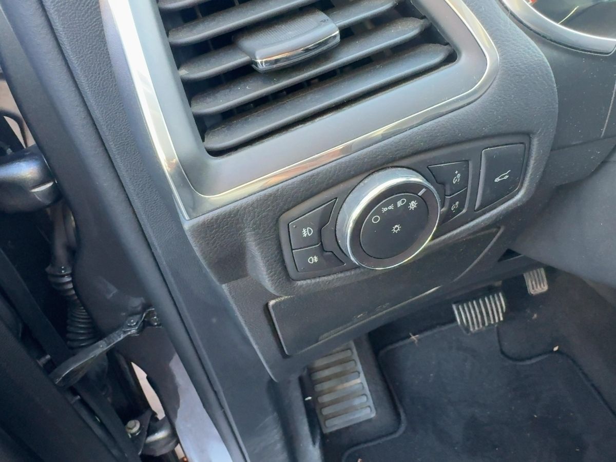 Fahrzeugabbildung Ford Galaxy Titanium 2.0 EcoBlue GJR AHK Kamera LED