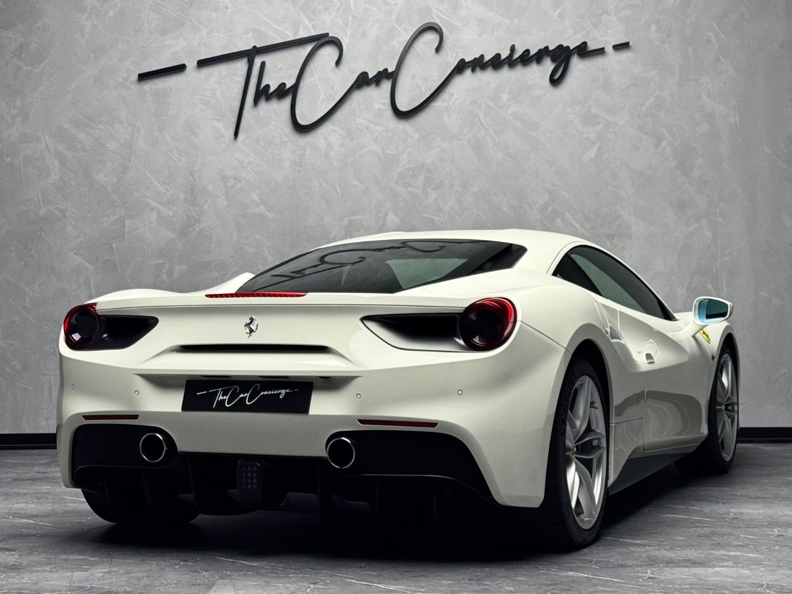 FERRARI 488 GTB CARBON RACING