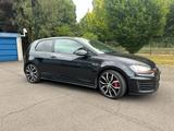 Volkswagen Golf 7 GTI Performance DSG | 1. Hand | Sch... - Volkswagen Golf mit Benzin-Antrieb: Kleinwagen, 7 GTI