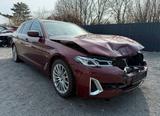 BMW 530 exDrive Touring Luxury Line Plug-IN Pano AHK - BMW Unfallwagen