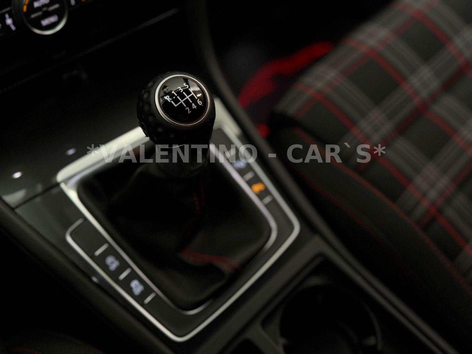 Volkswagen Golf VII Lim. GTI Navi/Temp/Parklenk/Shz/BiXen