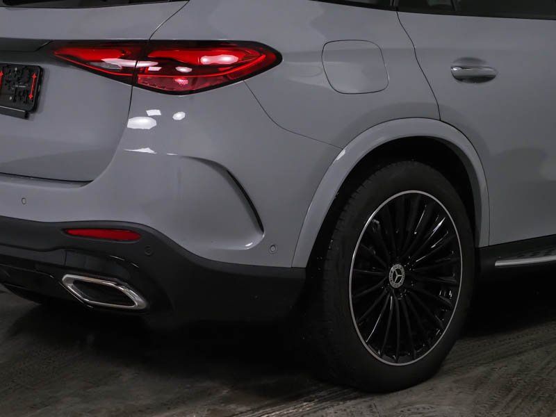 Fahrzeugabbildung Mercedes-Benz GLC 200 4M AMG*Pano*HUD*20"*Burmester*Night*360*