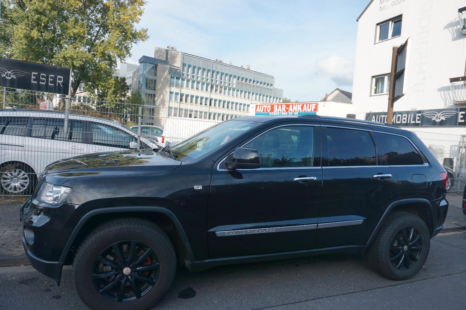 Jeep Grand Cherokee 3.0 CRD Overland 241ch - Toit ouvrant panoramique - Suspension pneumatique - Sièges conducteur - Camera
