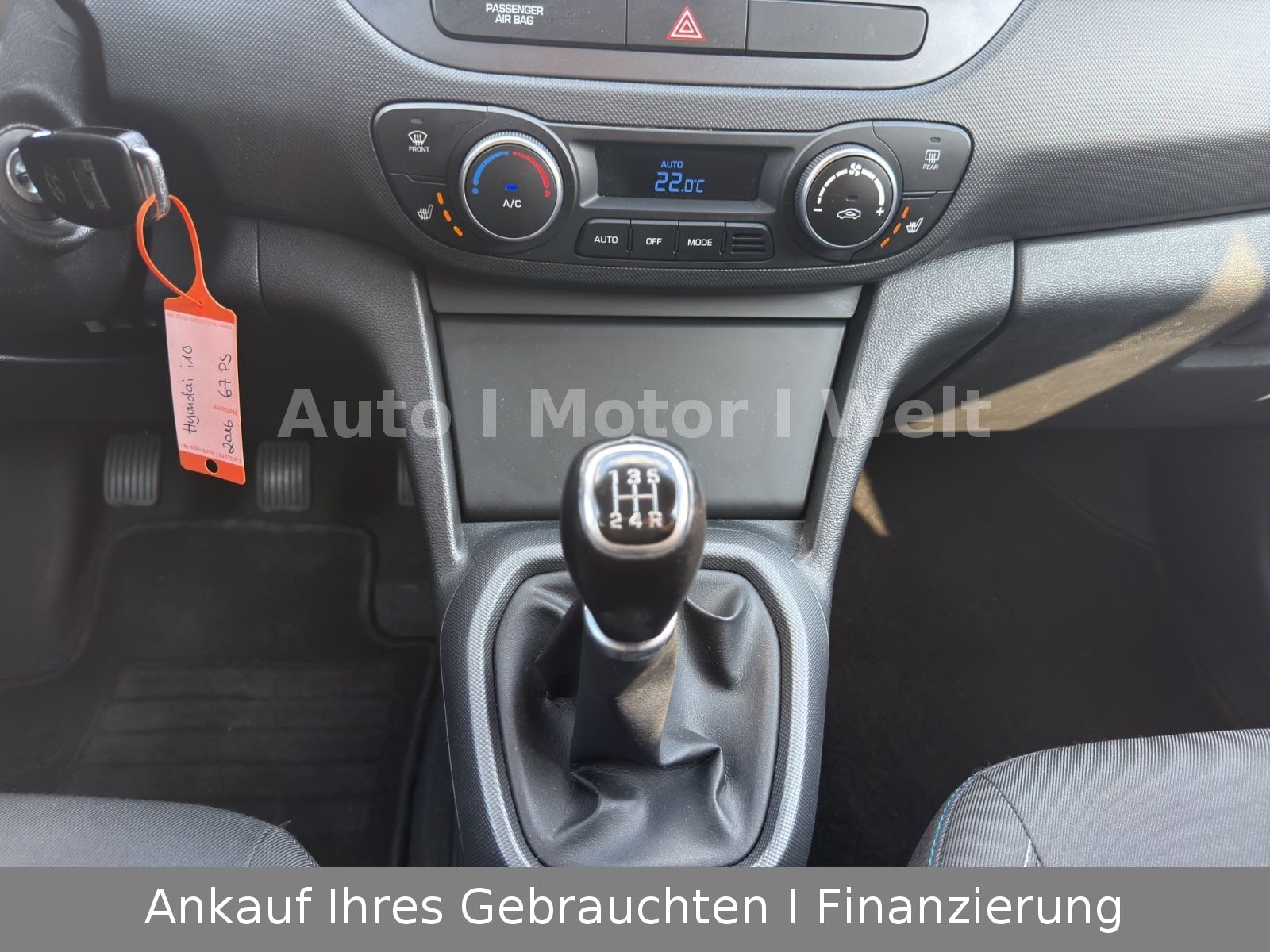 Fahrzeugabbildung Hyundai i10 Passion SHZ/AC-AUTO/ALU/LKRDHZG/BLUETOOTH