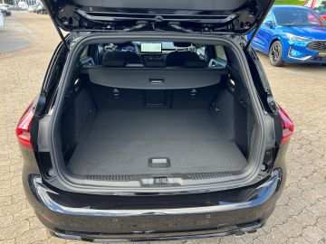 Bild 8 Ford Focus Turnier ST-Line X MHEV Sportpaket HUD Navi