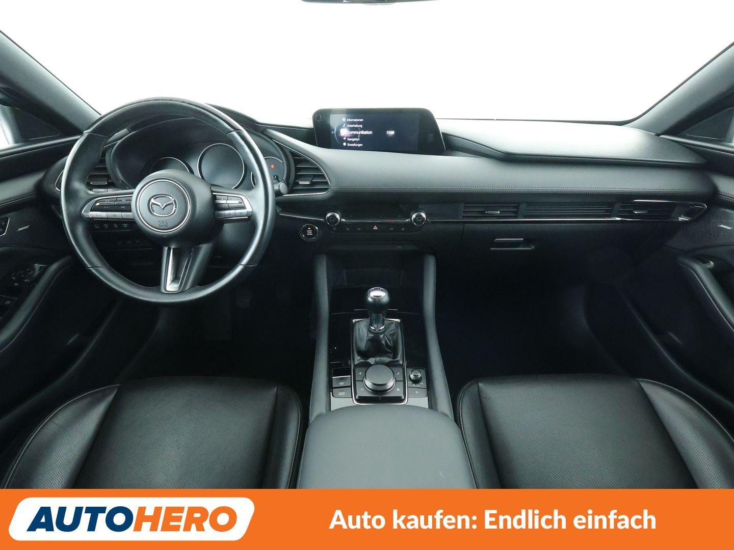 Mazda 3 2.0 Skyactiv-X Mild-Hybrid Selection *NAVI*HUD
