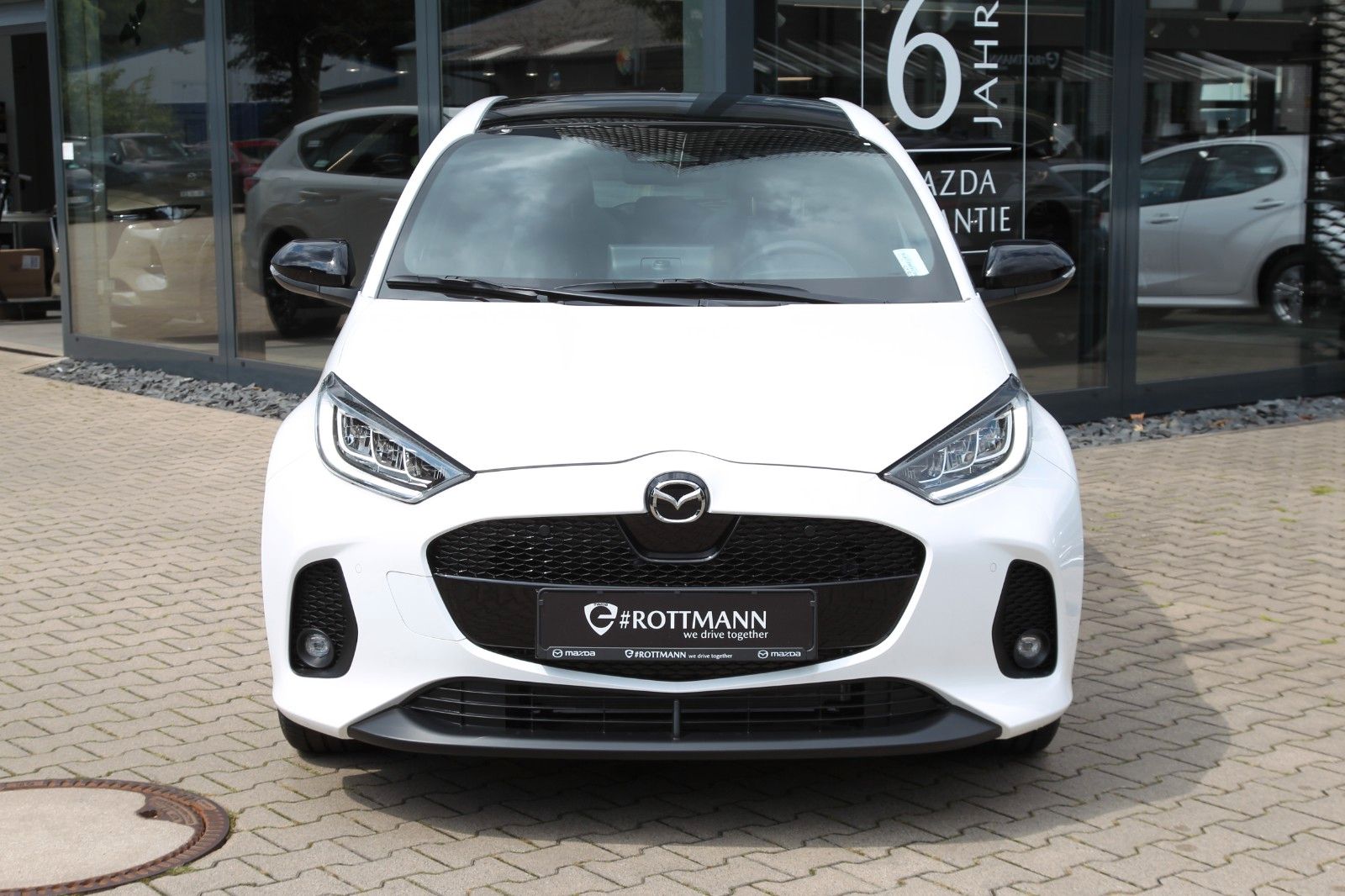 Mazda 2 Hybrid - Bild 3