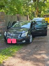 Toyota Avensis Combi Executive 2.2 D-4D Automatik E... - Toyota Avensis: Co2