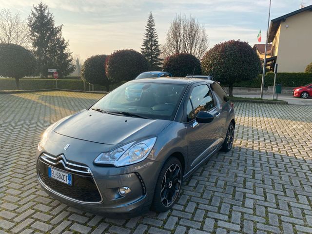 DS Automobiles Ds DS3 DS 3 1.6 THP 155 Just Black