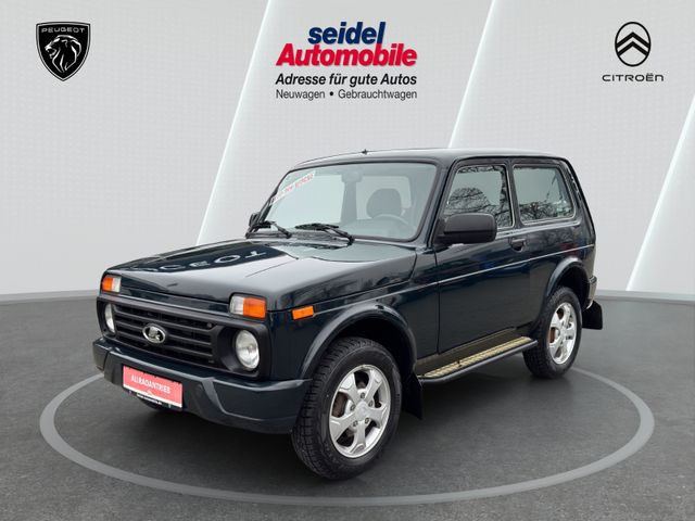 Lada Niva Taiga Urban 4x4, AHK, Wenig KM, 1. Hd