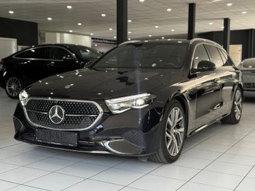 Mercedes E 200 - 1