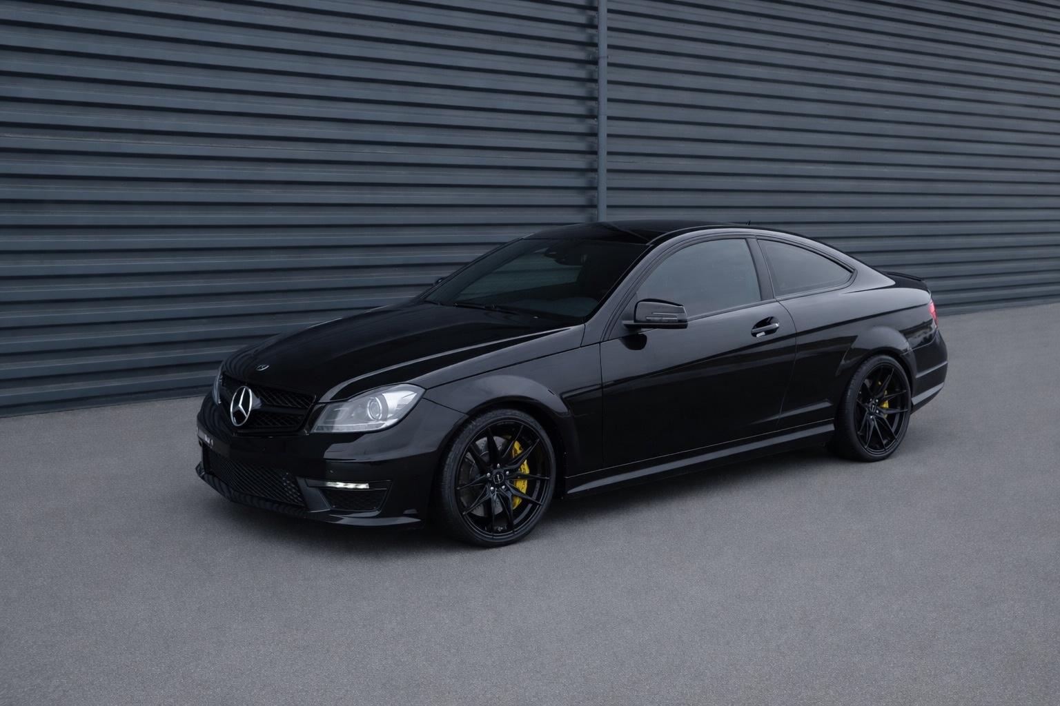 Mercedes-Benz C 63 AMG Coupé