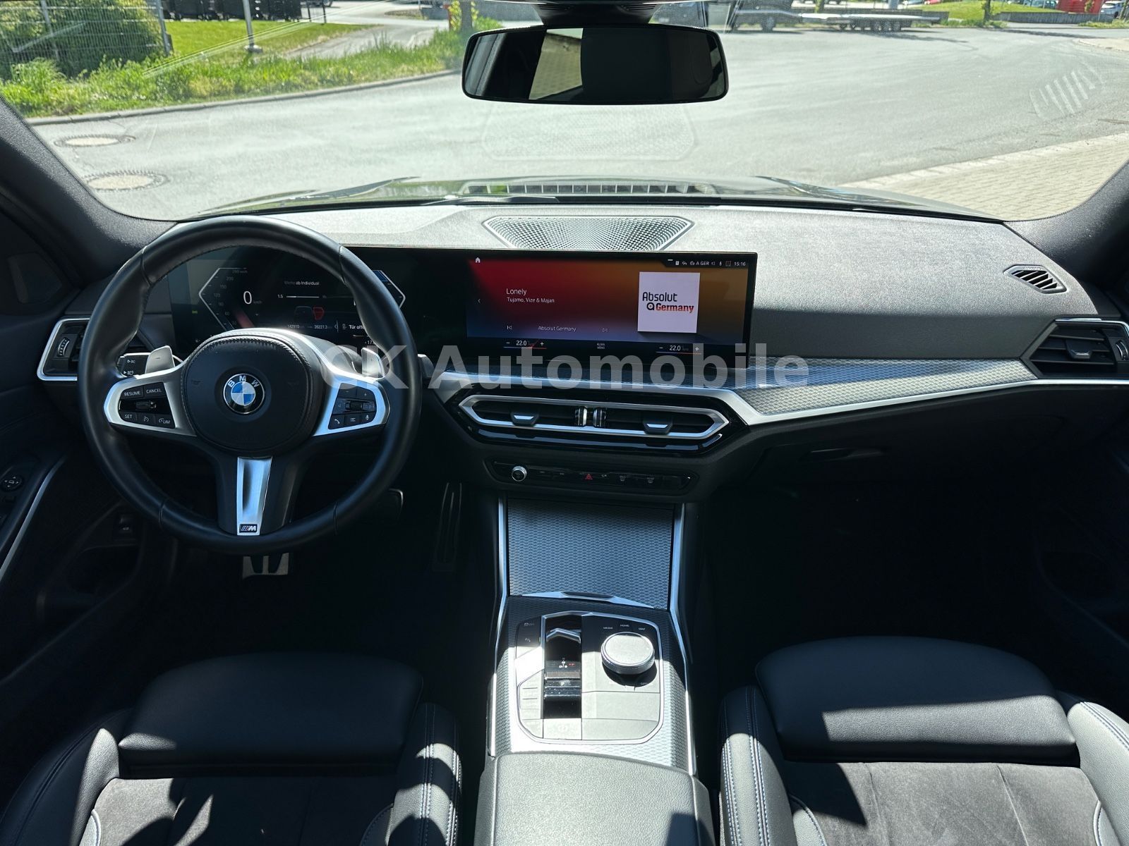 Fahrzeugabbildung BMW 320d Touring M-Sport Facelift/Shadow-Line/Navi