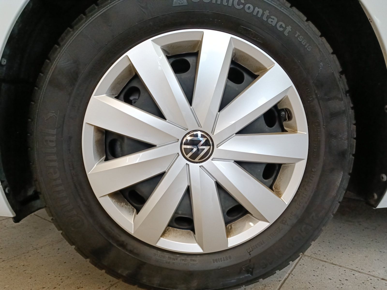 Volkswagen Passat Variant - Bild 8