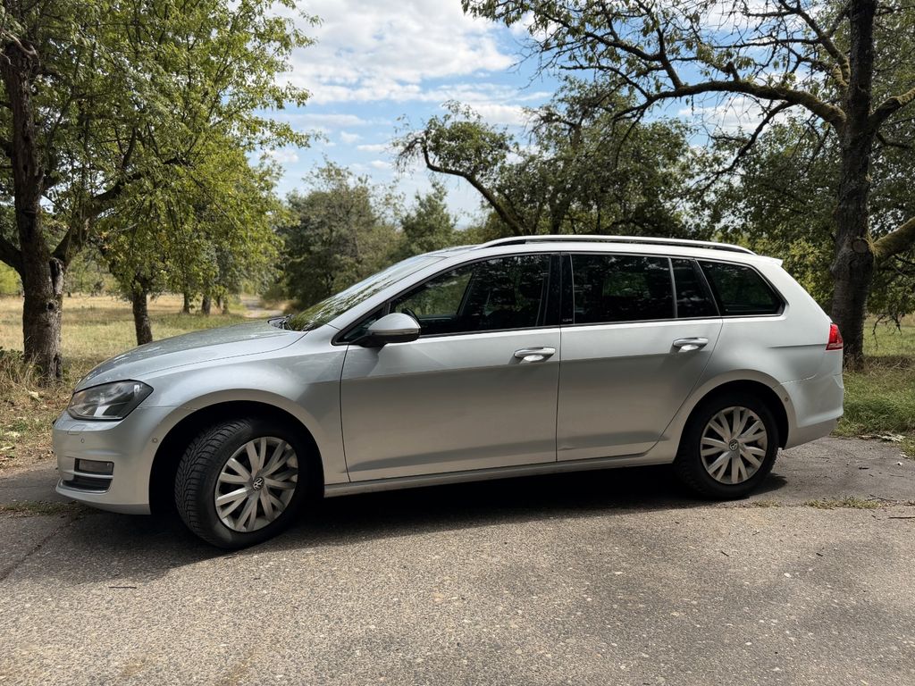 Image of Volkswagen Golf