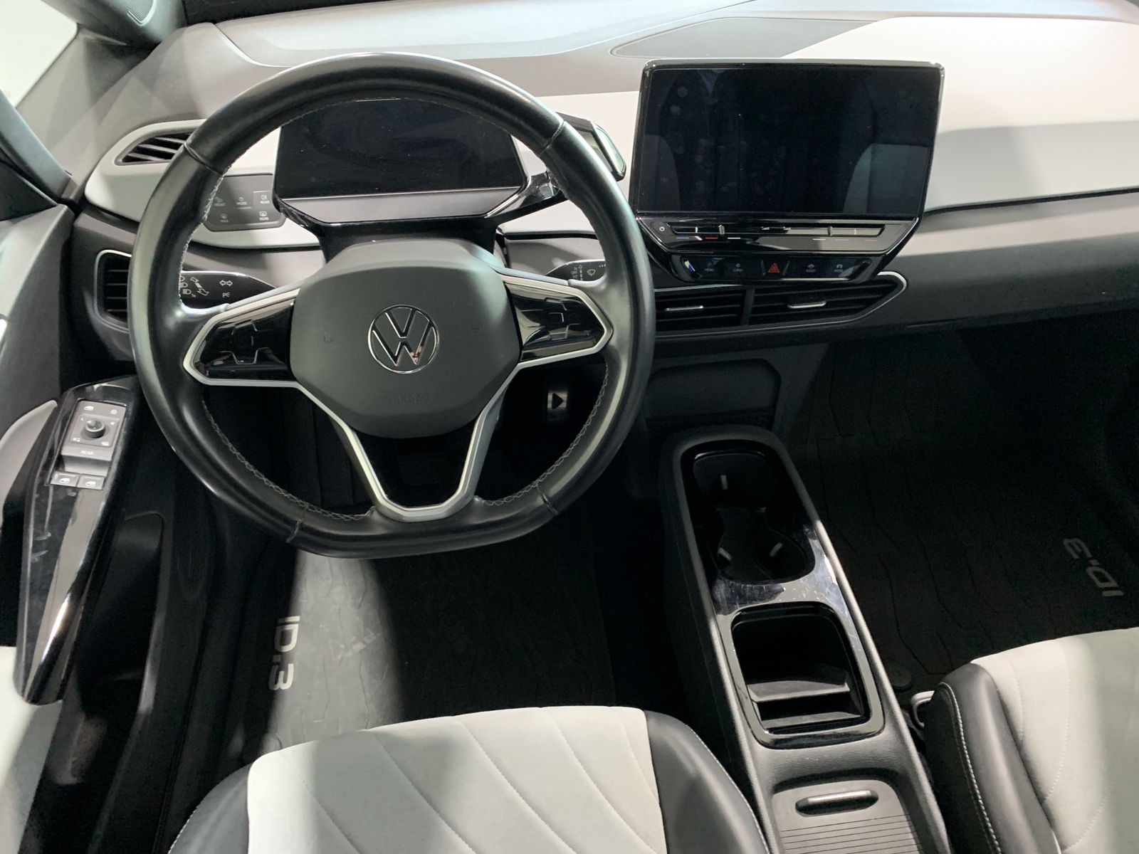 Fahrzeugabbildung Volkswagen ID.3 Pure Performance*LED-Matrix*Cam*SHZ*