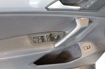 Volkswagen Tiguan - 11