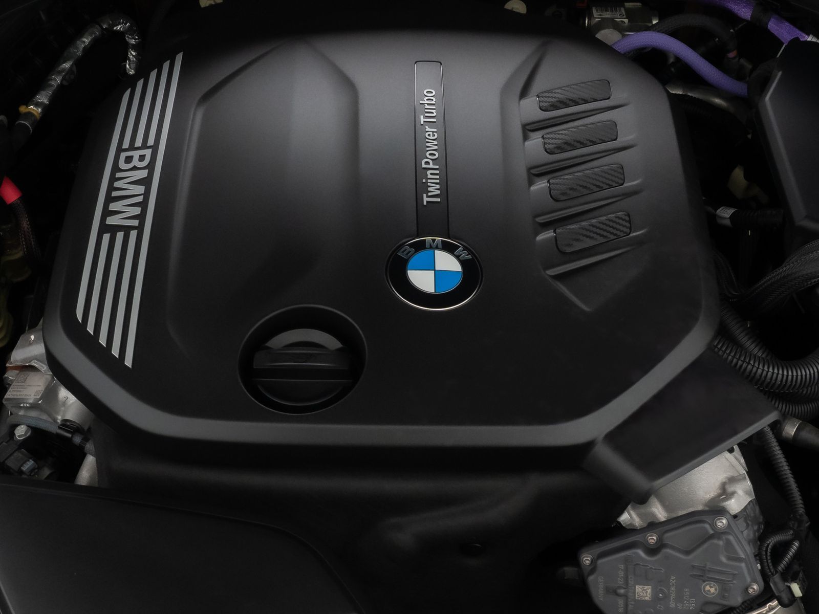Fahrzeugabbildung BMW 520d xD Alarm Kamera DAB HUD 4xKlima Leder