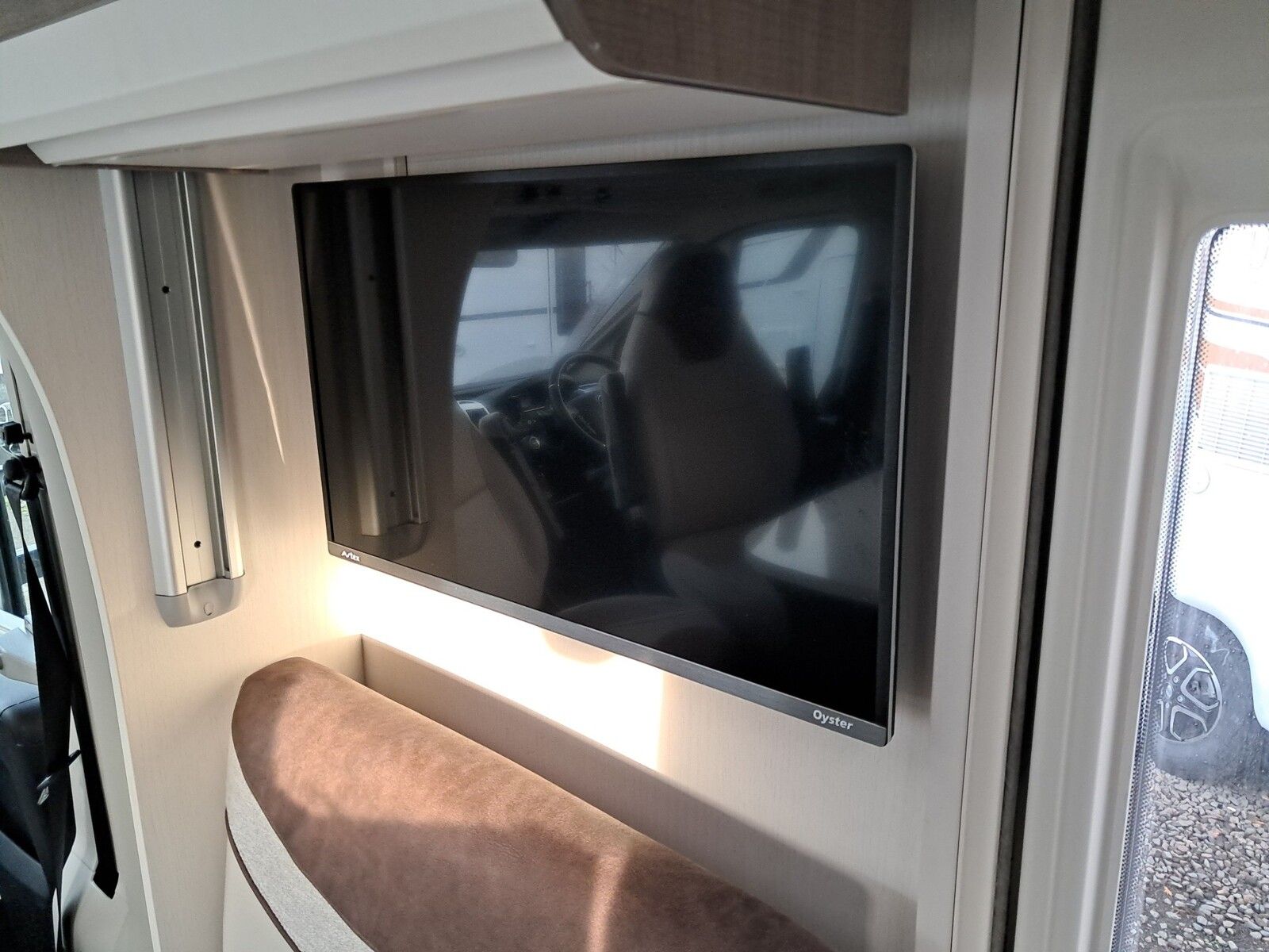 Fahrzeugabbildung Mooveo Tei 74 EBH Markise,Sat,TV,Hubbett,RK